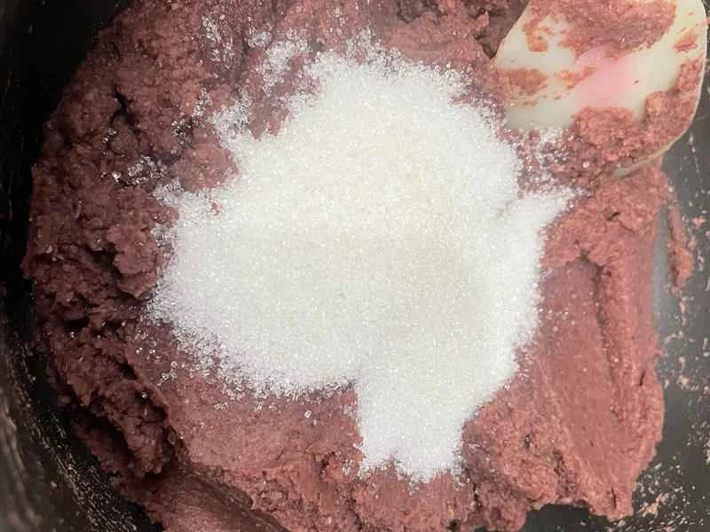 How to make pure milk hand-torn toast: Step 1