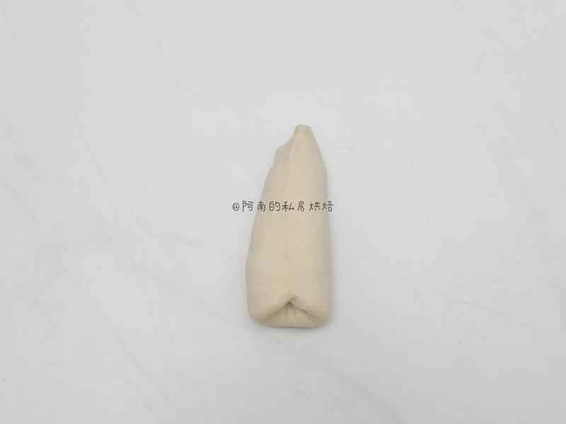 How to make pure milk hand-torn toast: Step 1