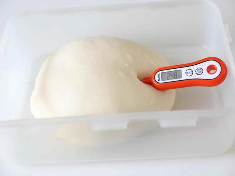 How to make pure milk hand-torn toast: Step 1