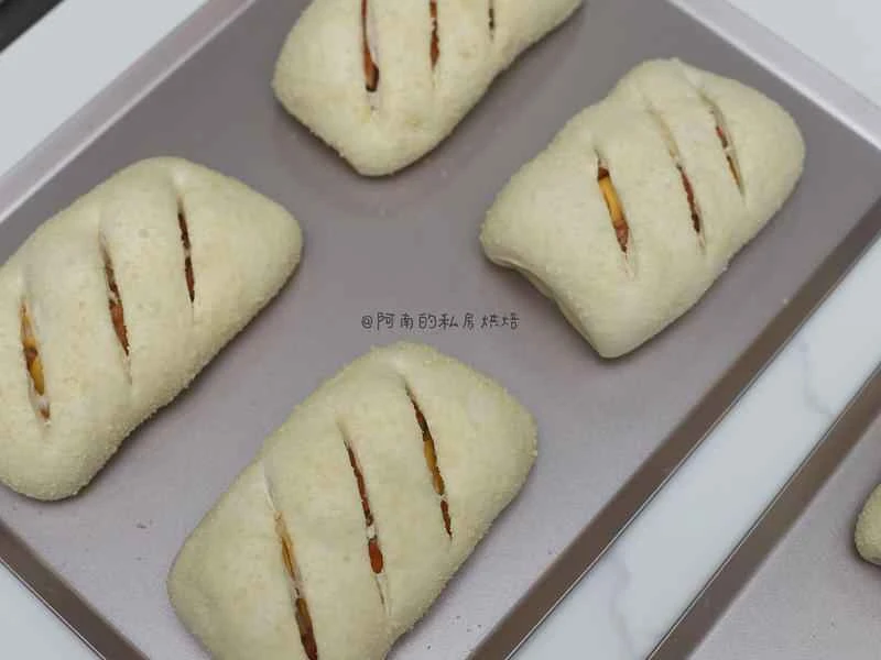 How to make pure milk hand-torn toast: Step 1