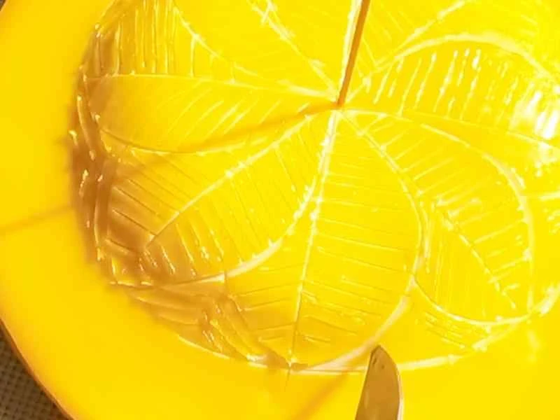 How to make pure milk hand-torn toast: Step 1