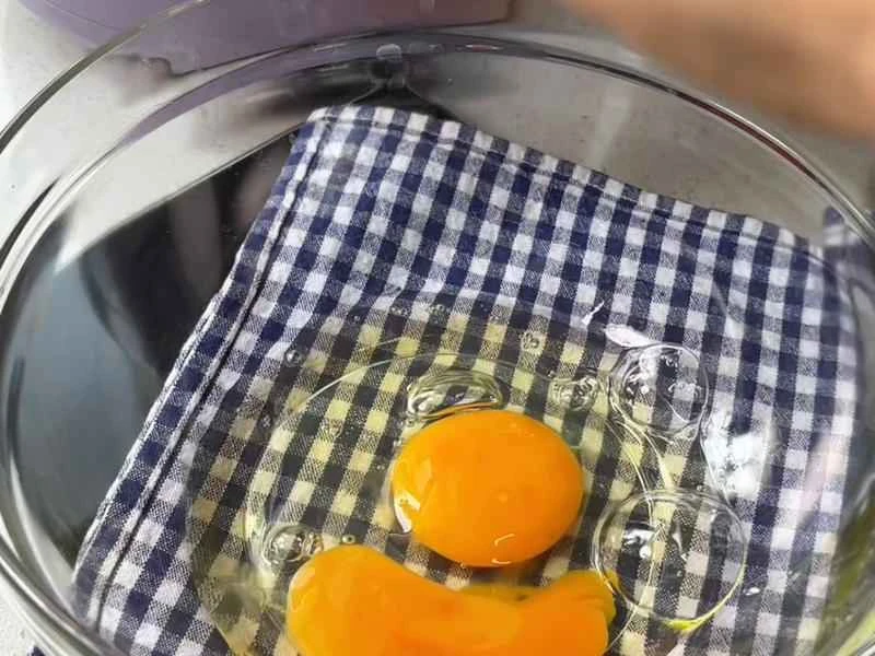 How to make pure milk hand-torn toast: Step 1