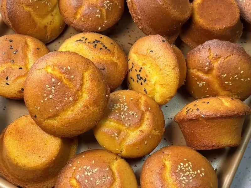 How to make pure milk hand-torn toast: Step 1