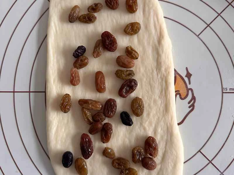 How to make pure milk hand-torn toast: Step 1