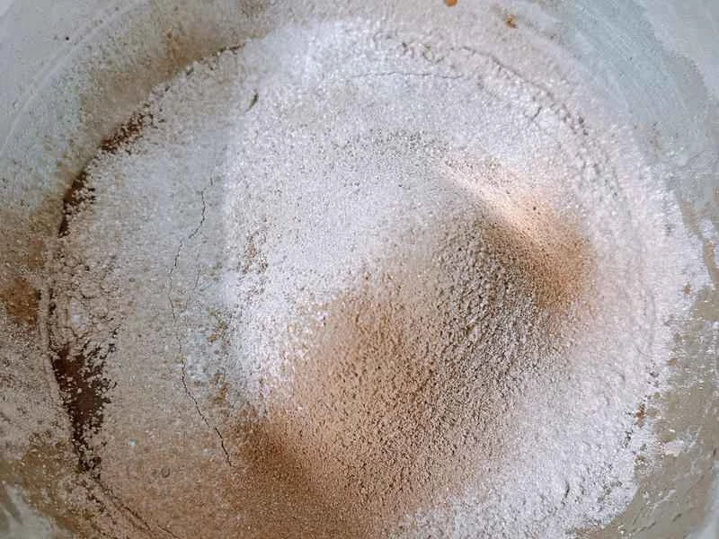 How to make pure milk hand-torn toast: Step 1