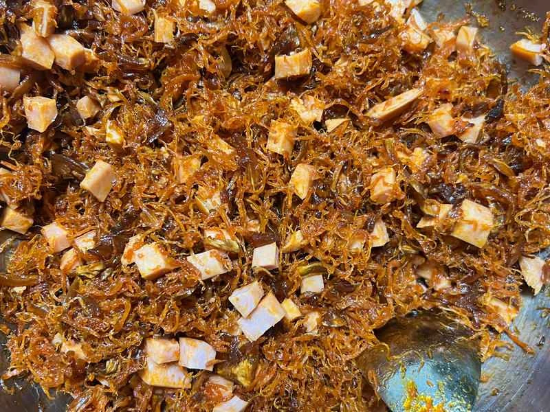 How to make pure milk hand-torn toast: Step 1