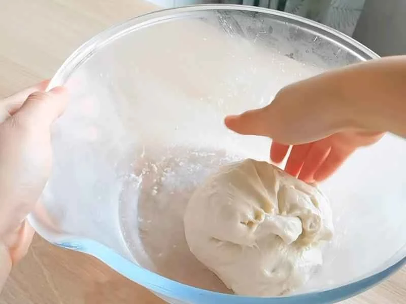 How to make pure milk hand-torn toast: Step 1