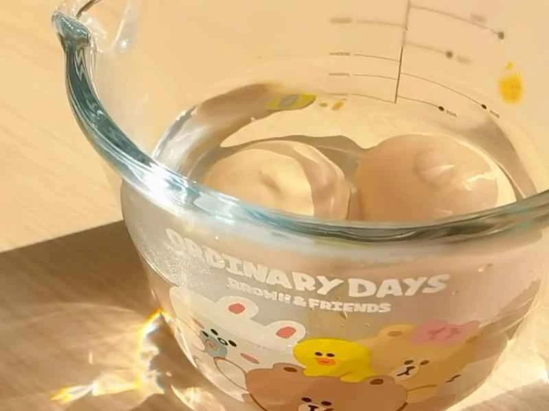 How to make pure milk hand-torn toast: Step 1