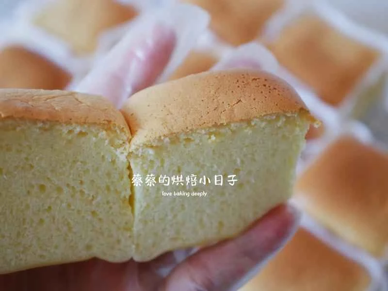 How to make pure milk hand-torn toast: Step 1