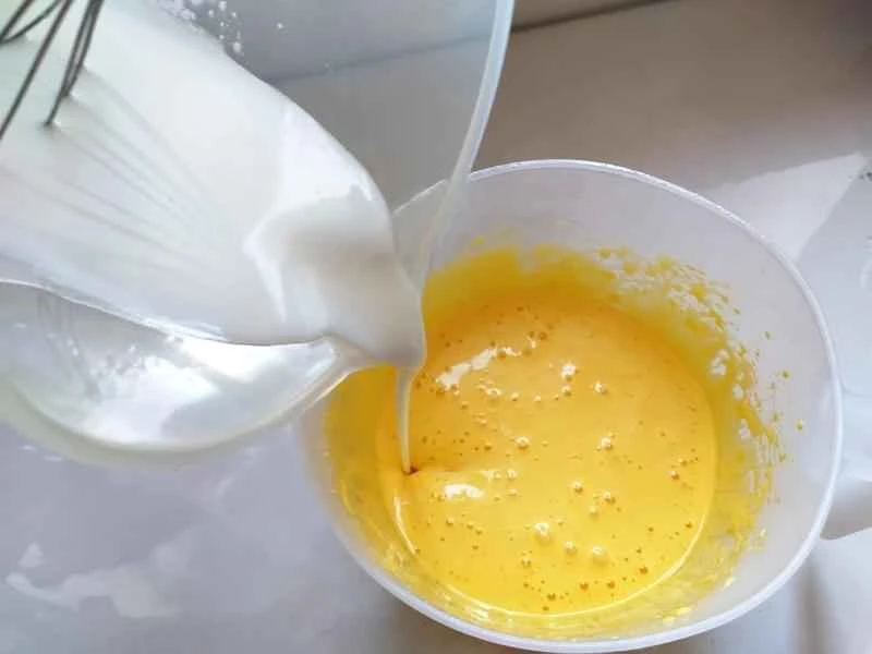 How to make pure milk hand-torn toast: Step 1