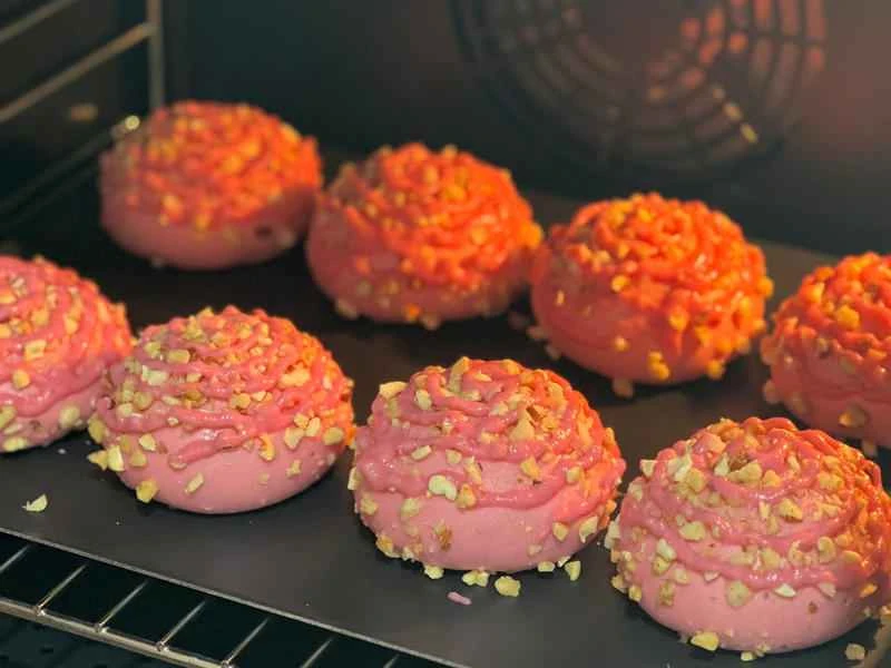 How to make pure milk hand-torn toast: Step 1