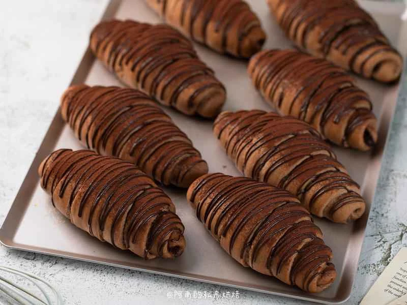 How to make pure milk hand-torn toast: Step 1