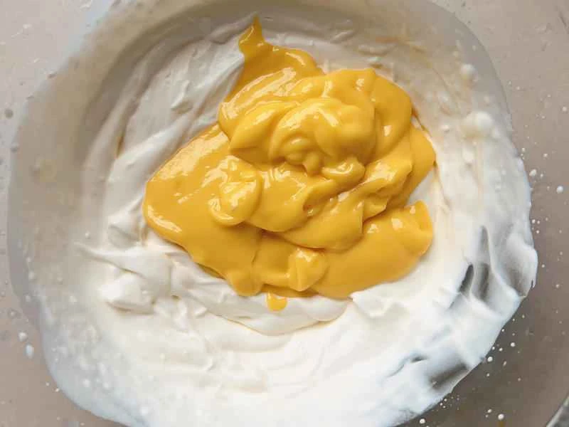 How to make pure milk hand-torn toast: Step 1