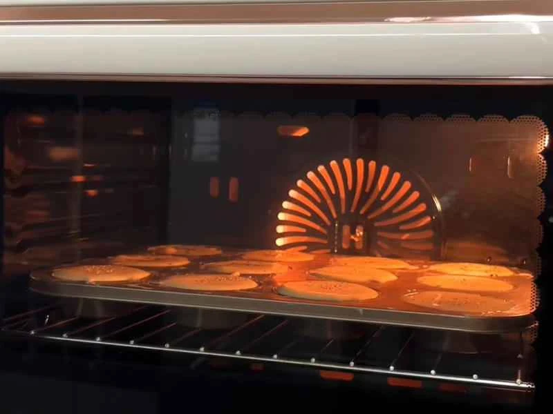 How to make pure milk hand-torn toast: Step 1