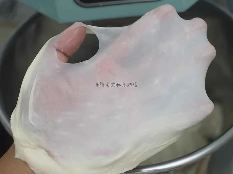 How to make pure milk hand-torn toast: Step 1