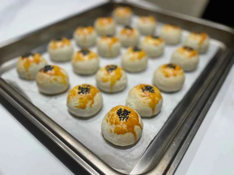 How to make pure milk hand-torn toast: Step 1