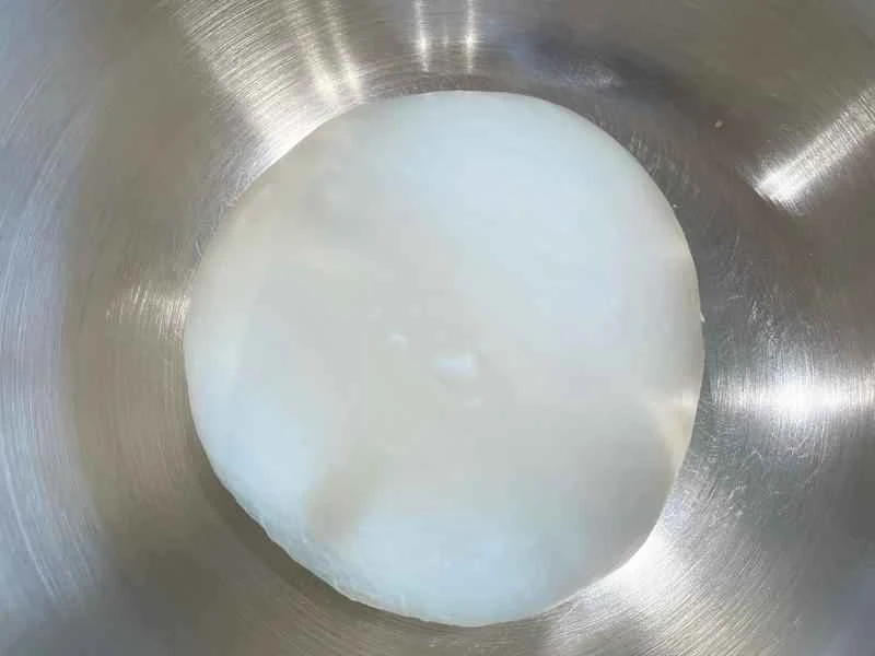 How to make pure milk hand-torn toast: Step 1