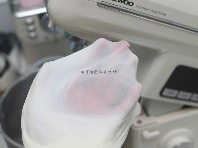 How to make pure milk hand-torn toast: Step 1