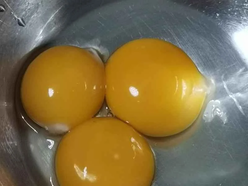 How to make pure milk hand-torn toast: Step 1