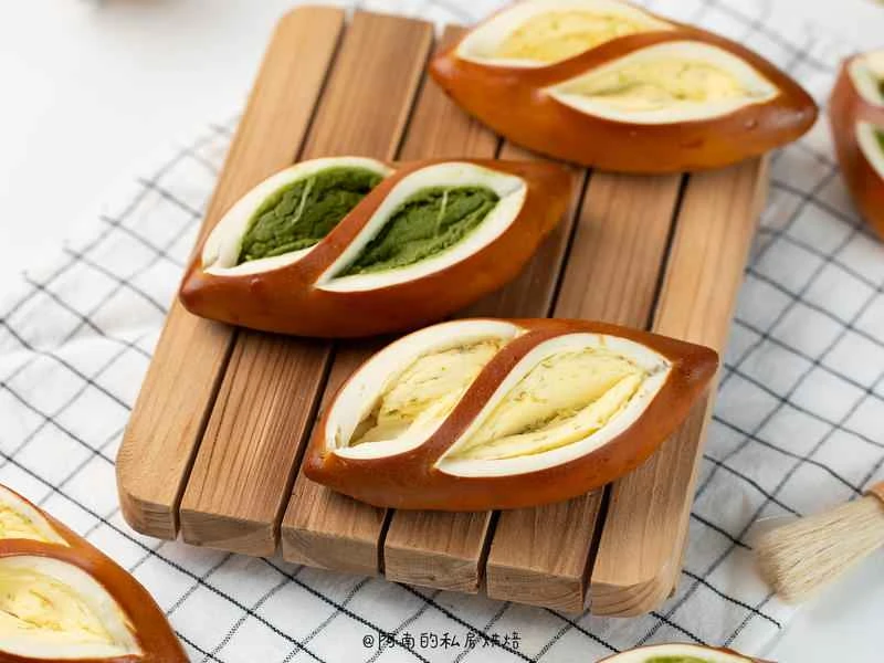 How to make pure milk hand-torn toast: Step 1