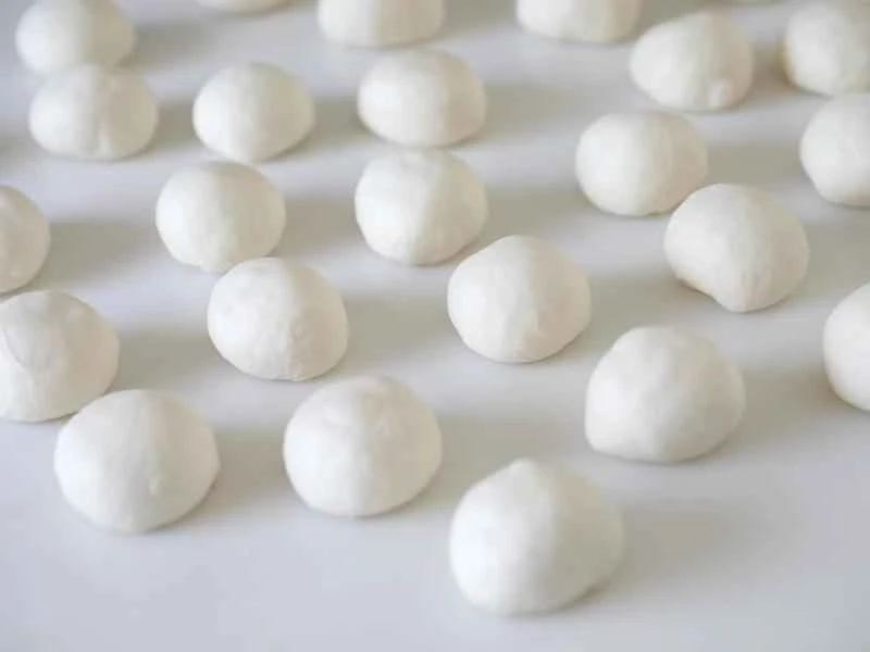 How to make pure milk hand-torn toast: Step 1