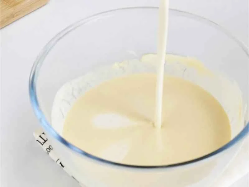 How to make pure milk hand-torn toast: Step 1