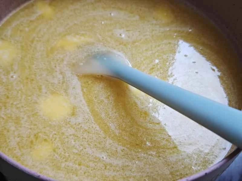 How to make pure milk hand-torn toast: Step 1