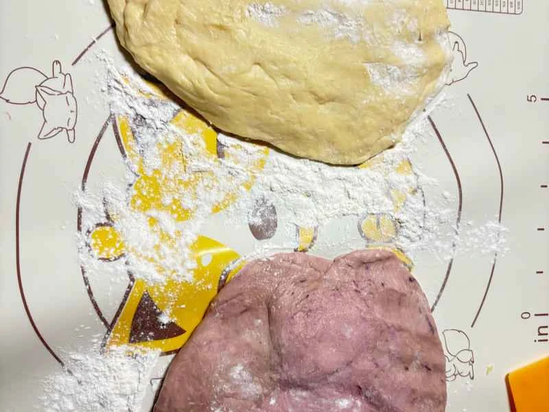 How to make pure milk hand-torn toast: Step 1