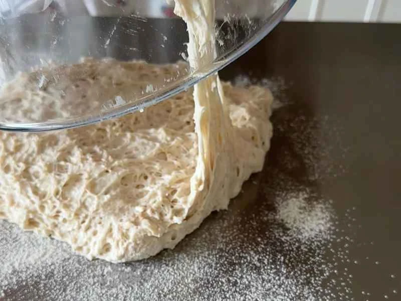 How to make pure milk hand-torn toast: Step 1