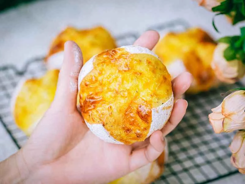 How to make pure milk hand-torn toast: Step 1