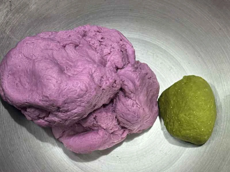 How to make pure milk hand-torn toast: Step 1