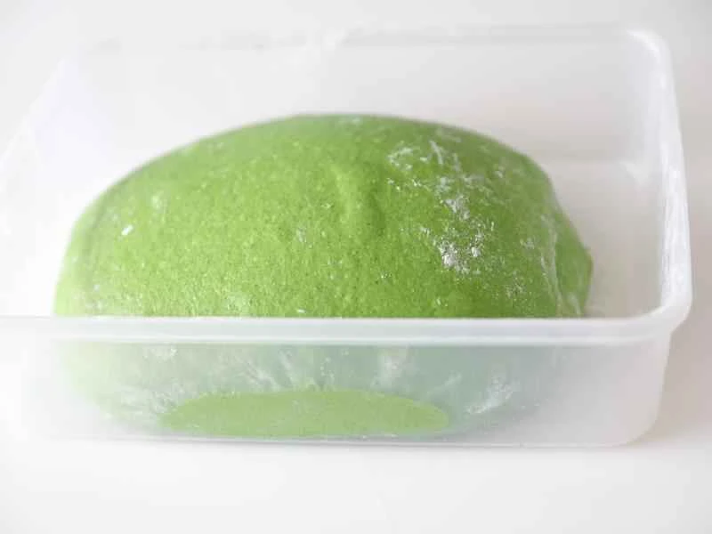 How to make pure milk hand-torn toast: Step 1