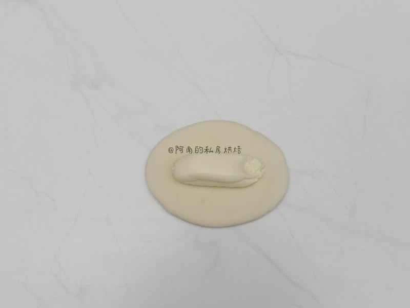 How to make pure milk hand-torn toast: Step 1