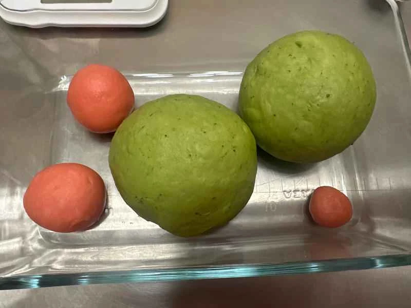 How to make pure milk hand-torn toast: Step 1