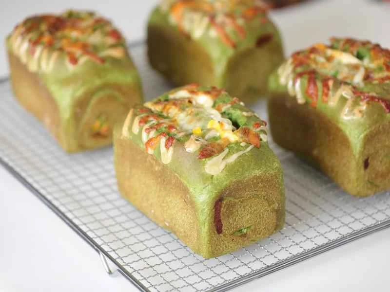 How to make pure milk hand-torn toast: Step 1