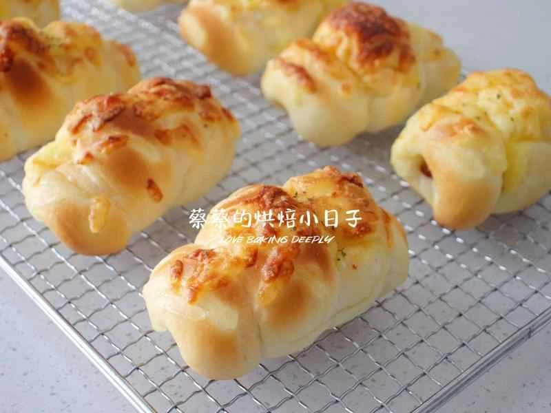 How to make pure milk hand-torn toast: Step 1