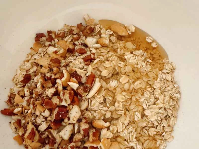 How to make pure milk hand-torn toast: Step 1