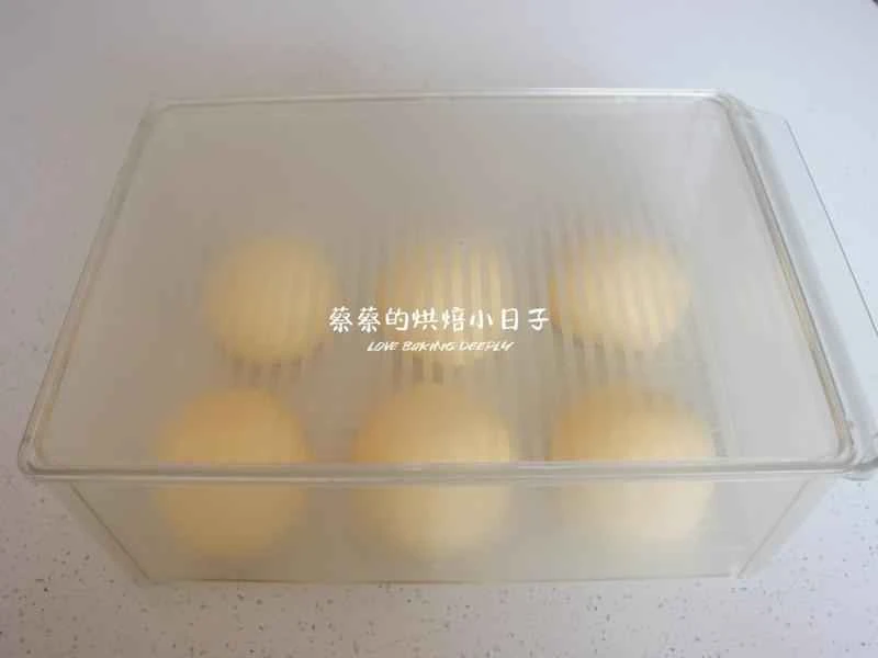 How to make pure milk hand-torn toast: Step 1