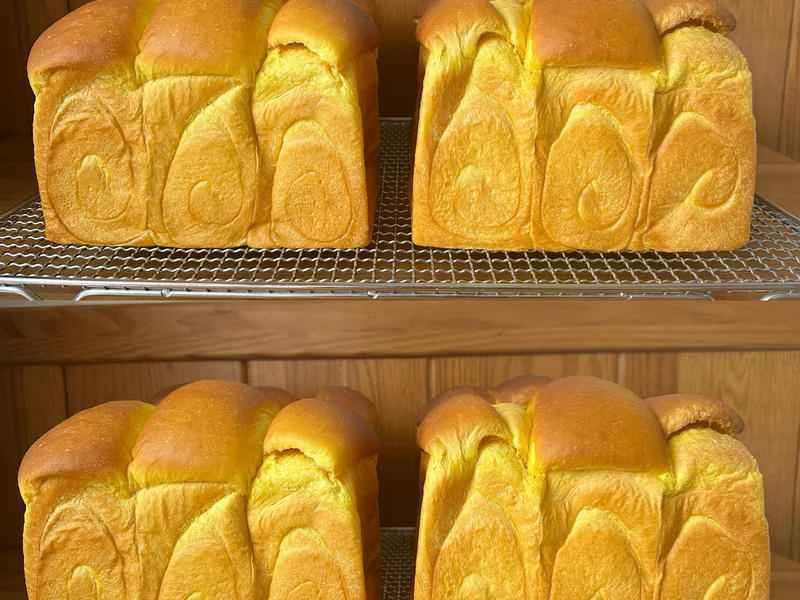 How to make pure milk hand-torn toast: Step 1