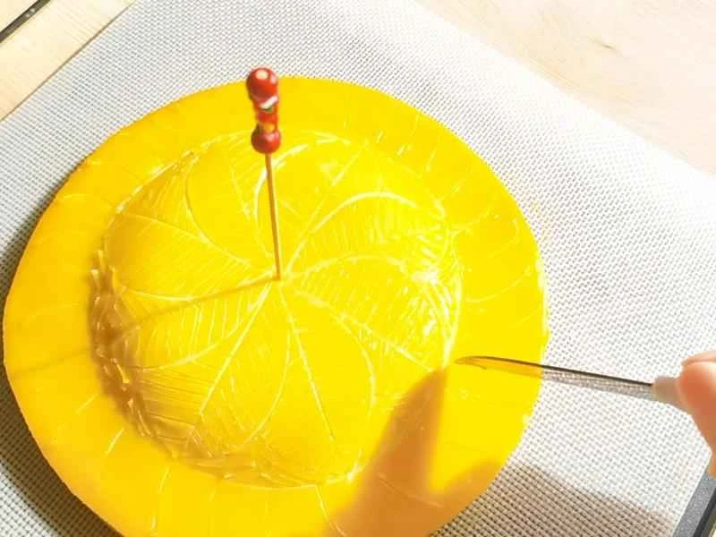 How to make pure milk hand-torn toast: Step 1