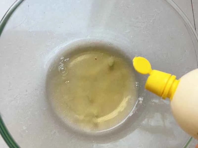 How to make pure milk hand-torn toast: Step 1