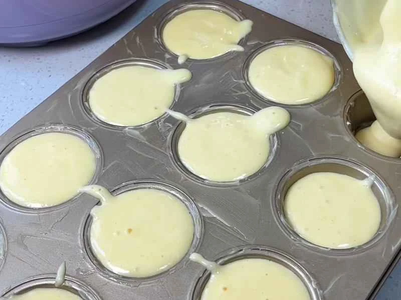 How to make pure milk hand-torn toast: Step 1