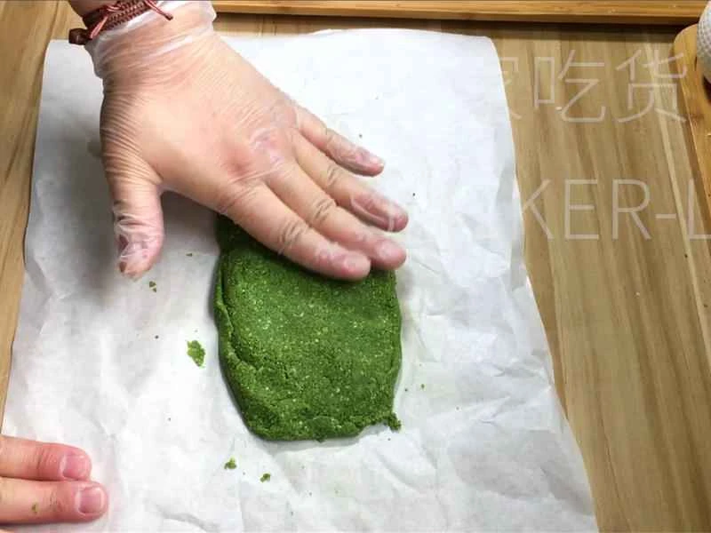 How to make pure milk hand-torn toast: Step 1