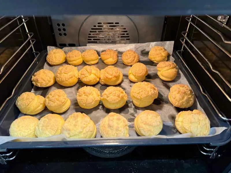 How to make pure milk hand-torn toast: Step 1