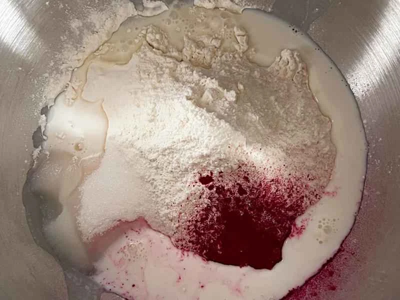 How to make pure milk hand-torn toast: Step 1