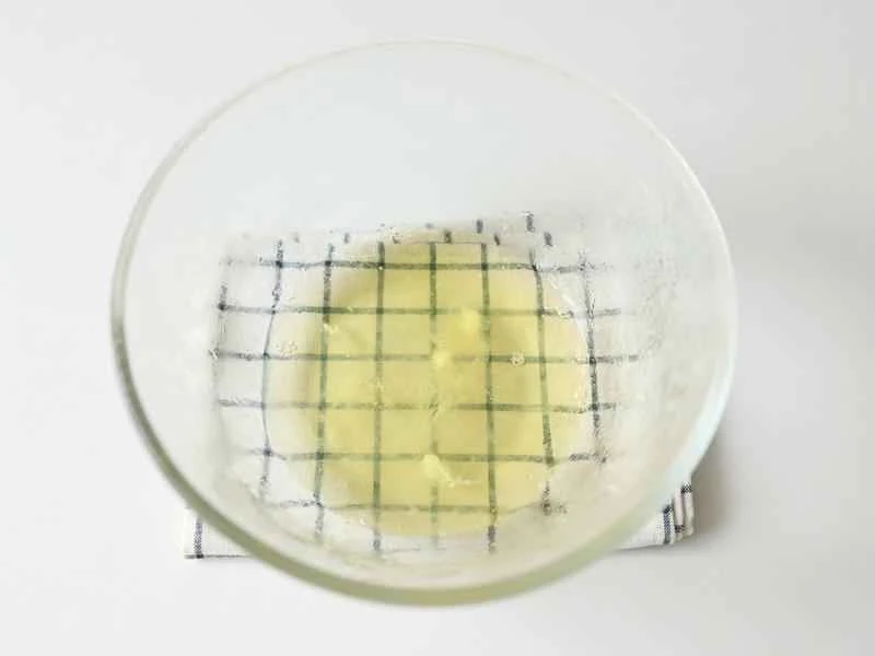 How to make pure milk hand-torn toast: Step 1