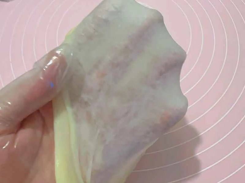 How to make pure milk hand-torn toast: Step 1