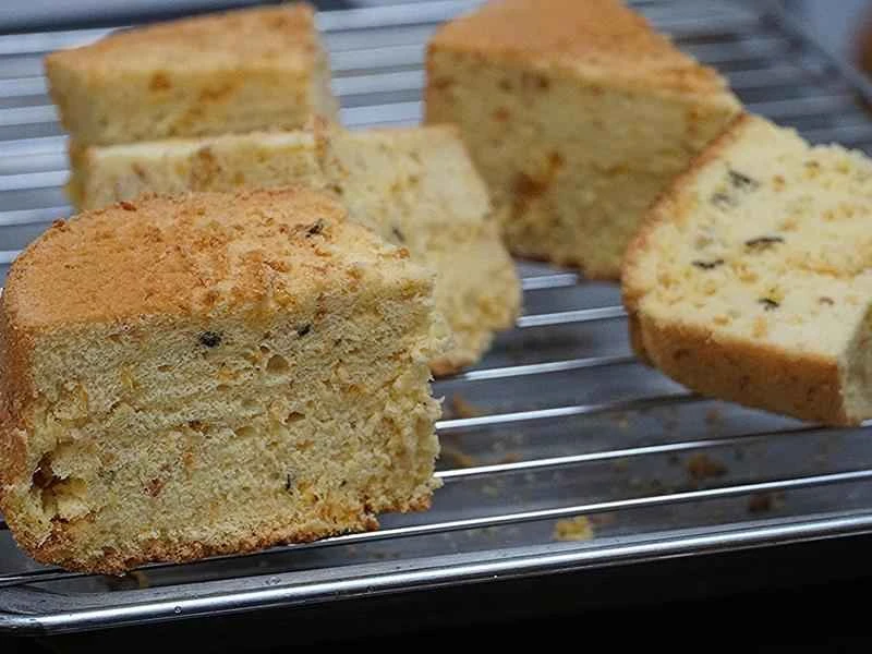 How to make pure milk hand-torn toast: Step 1