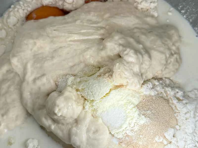 How to make pure milk hand-torn toast: Step 1