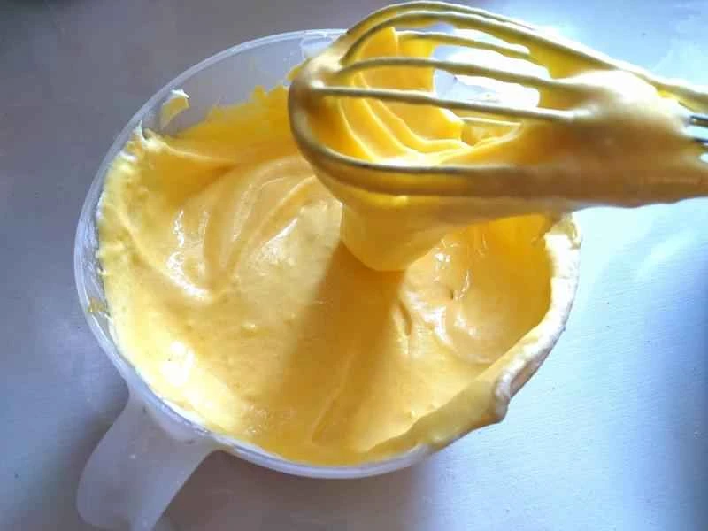 How to make pure milk hand-torn toast: Step 1